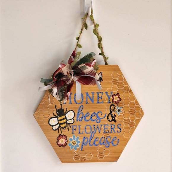 Hand painted Sign Honey Bees and Honey Please  on Bamboo *** HOST PICK++++ - Picture 1 of 2